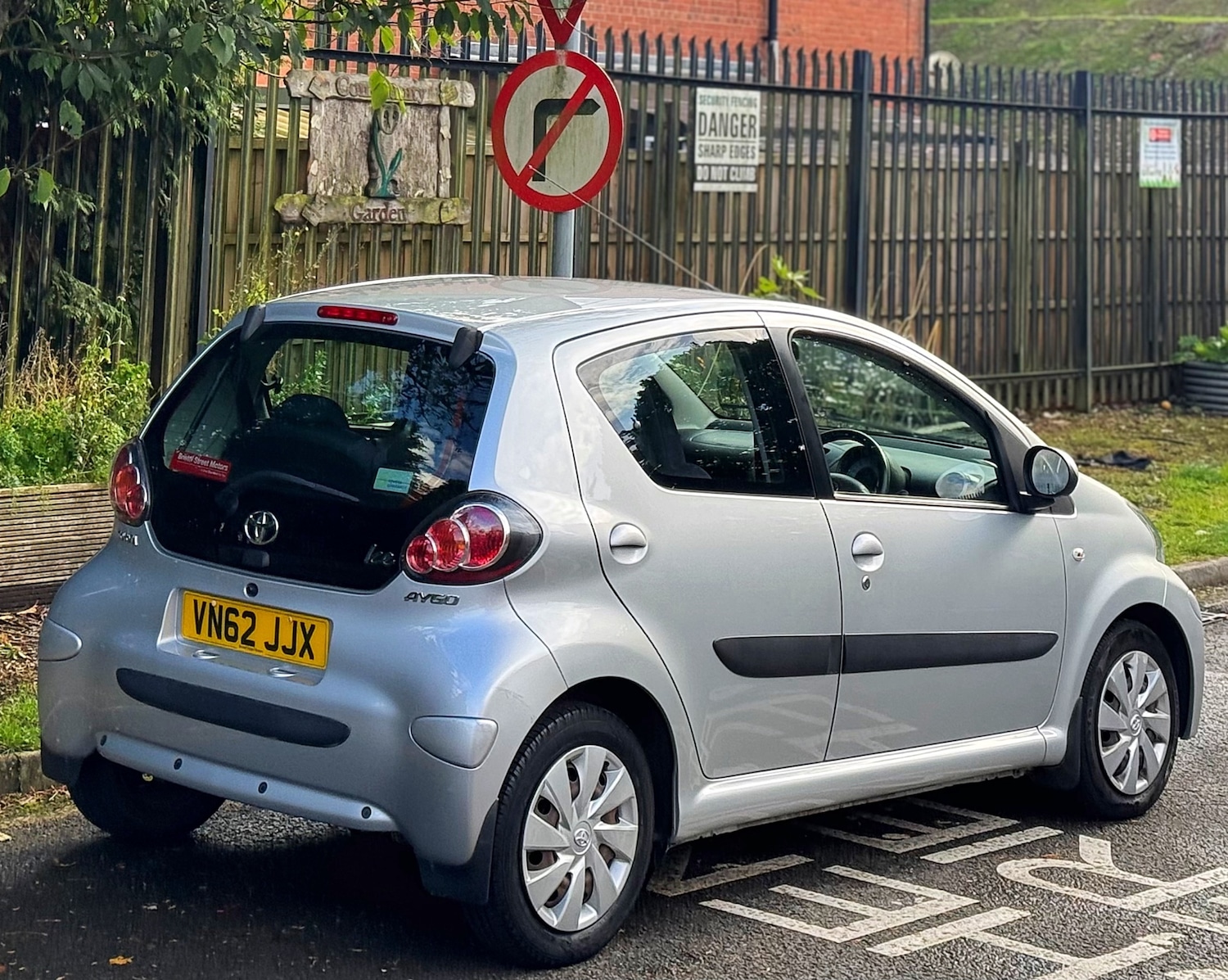 Vehicle 21