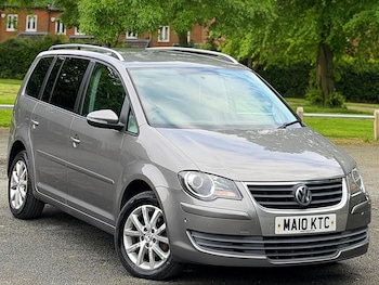 Used Volkswagen Touran 2010 for sale - 78674255: Photo