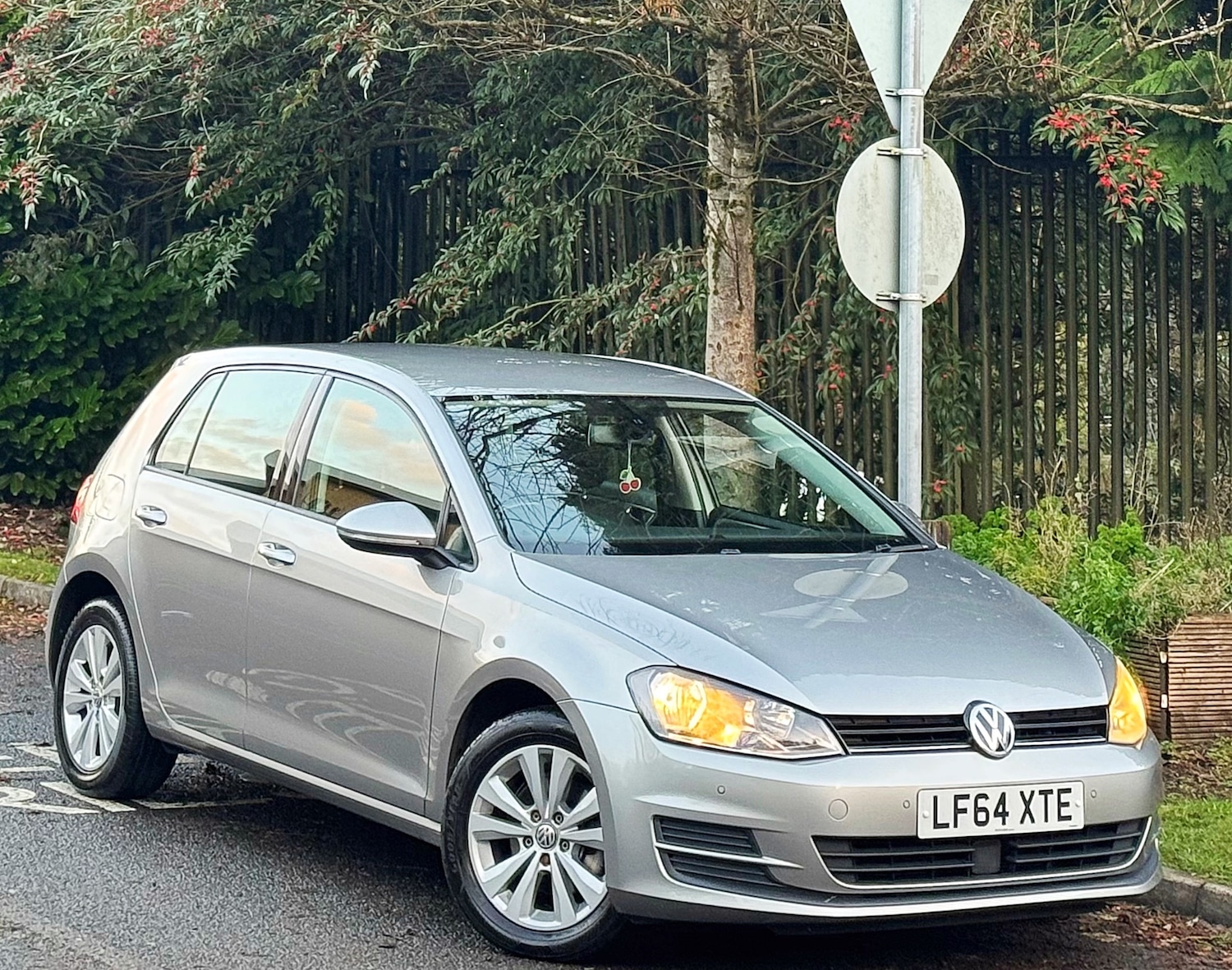 Used Volkswagen Golf 2014 for sale - 76699659: Photo 1