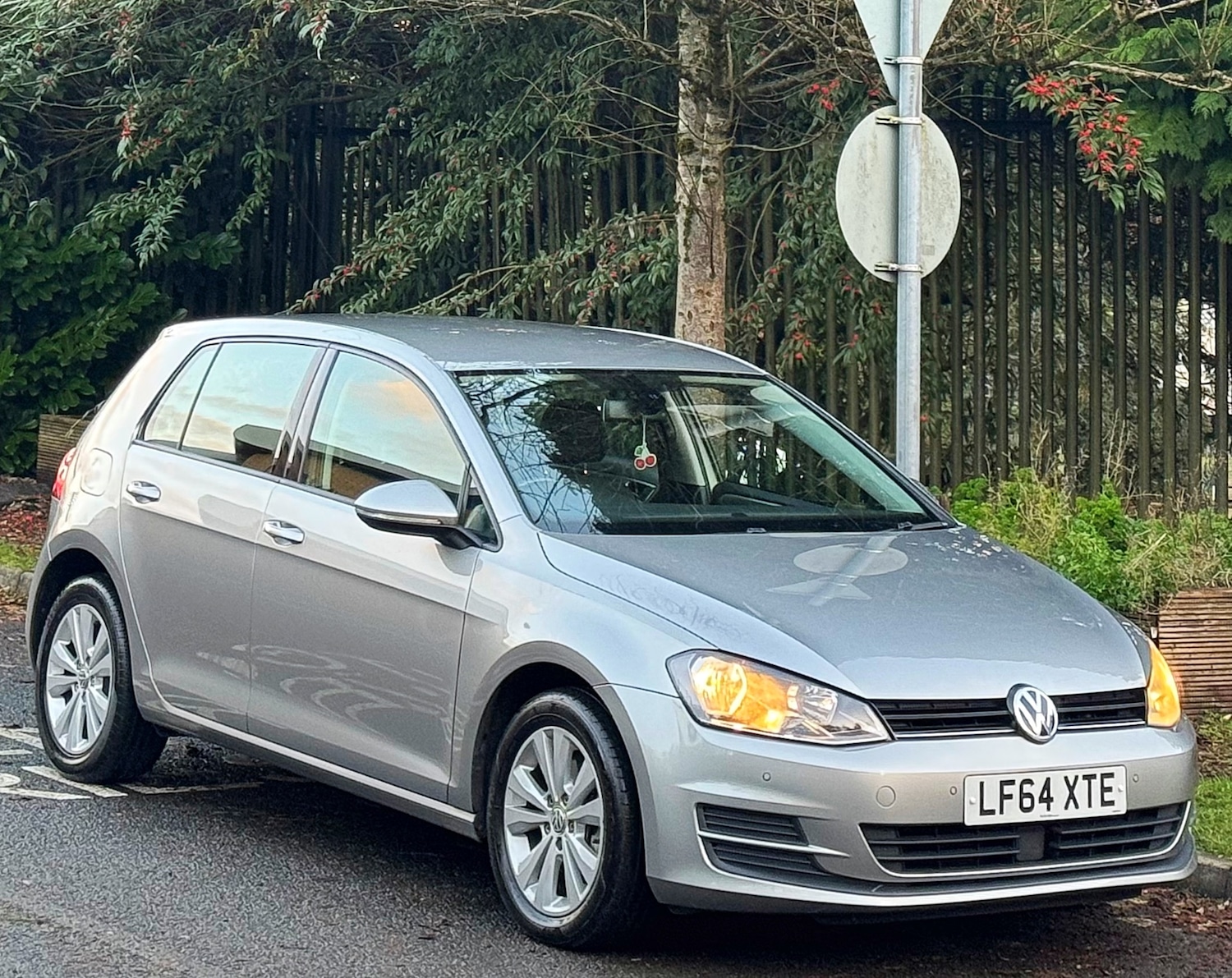 Used Volkswagen Golf 2014 for sale - 76699659: Photo 4