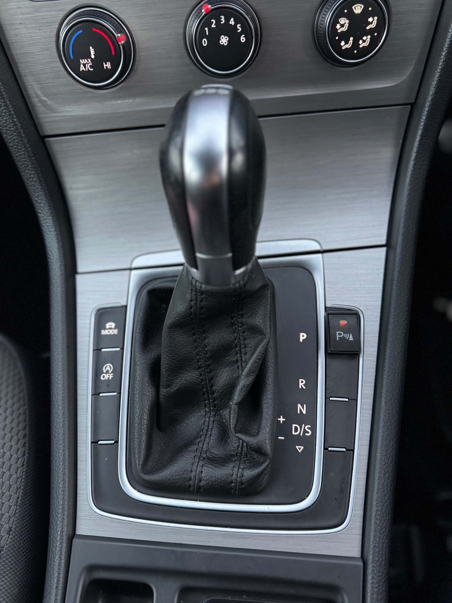 Used Volkswagen Golf 2014 for sale - 76699659: Photo 58