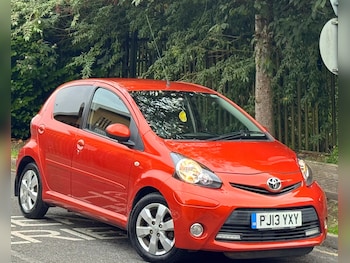 Used Toyota AYGO 2013 for sale - 75551592: Photo