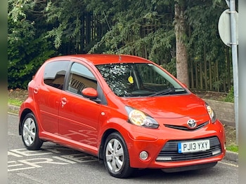 Used Toyota AYGO 2013 for sale - 75551592: Photo
