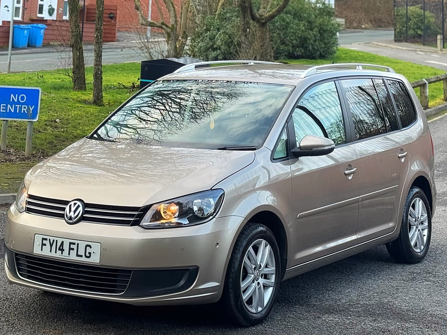 Used Volkswagen Touran 2014 for sale - 77659998: Photo 17