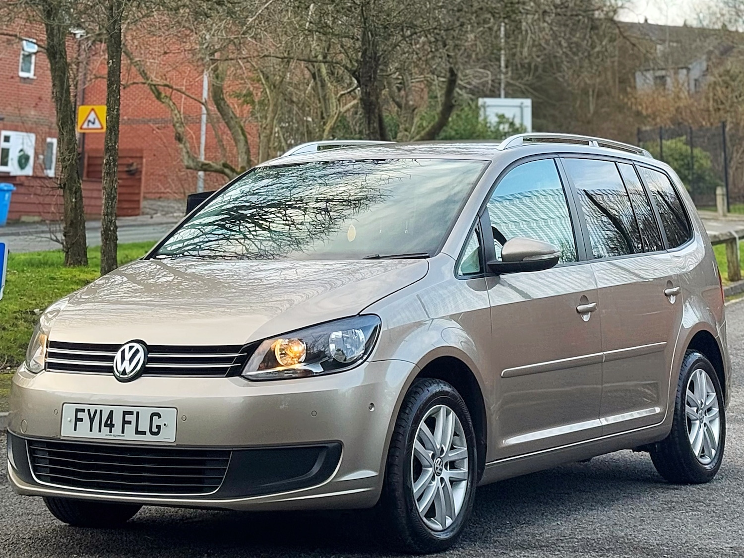 Used Volkswagen Touran 2014 for sale - 77659998: Photo 18