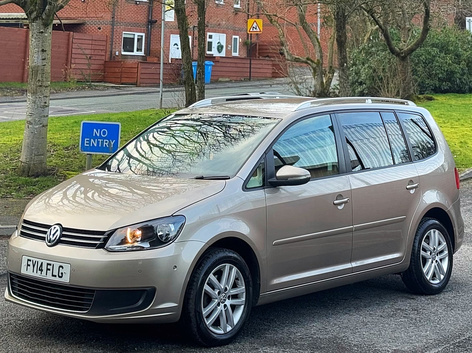 Used Volkswagen Touran 2014 for sale - 77659998: Photo 19