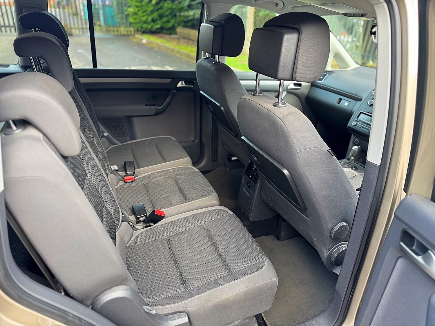 Used Volkswagen Touran 2014 for sale - 77659998: Photo 33