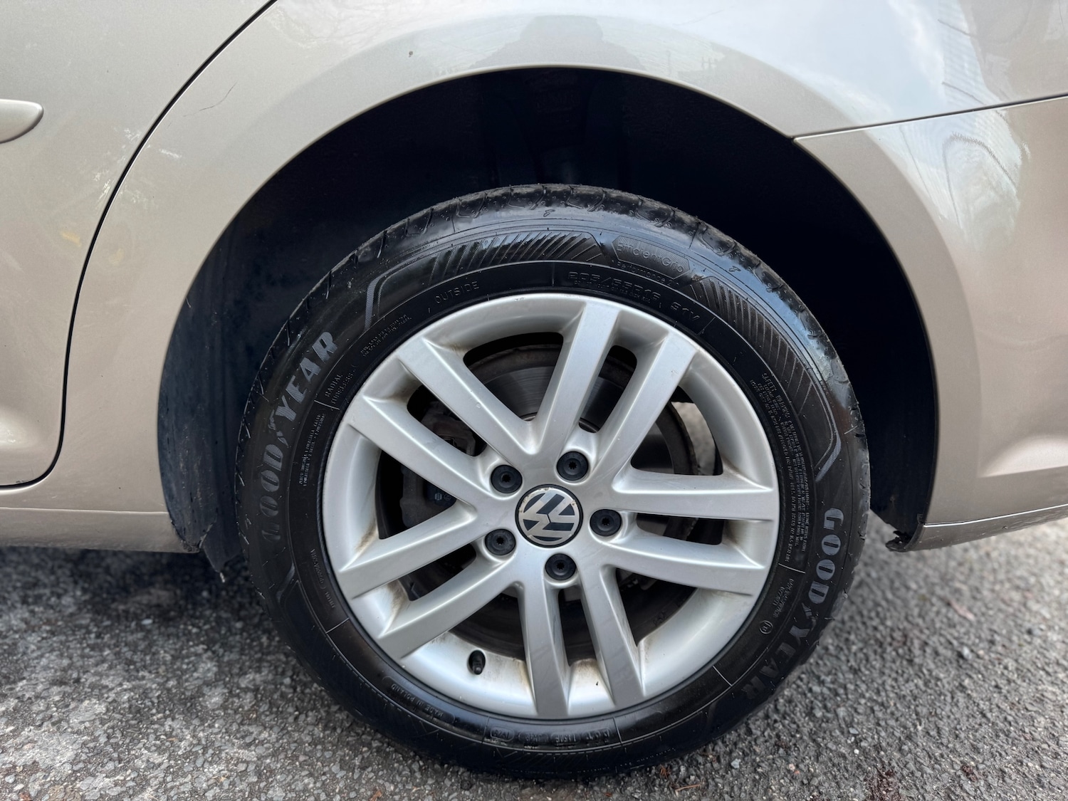 Used Volkswagen Touran 2014 for sale - 77659998: Photo 42