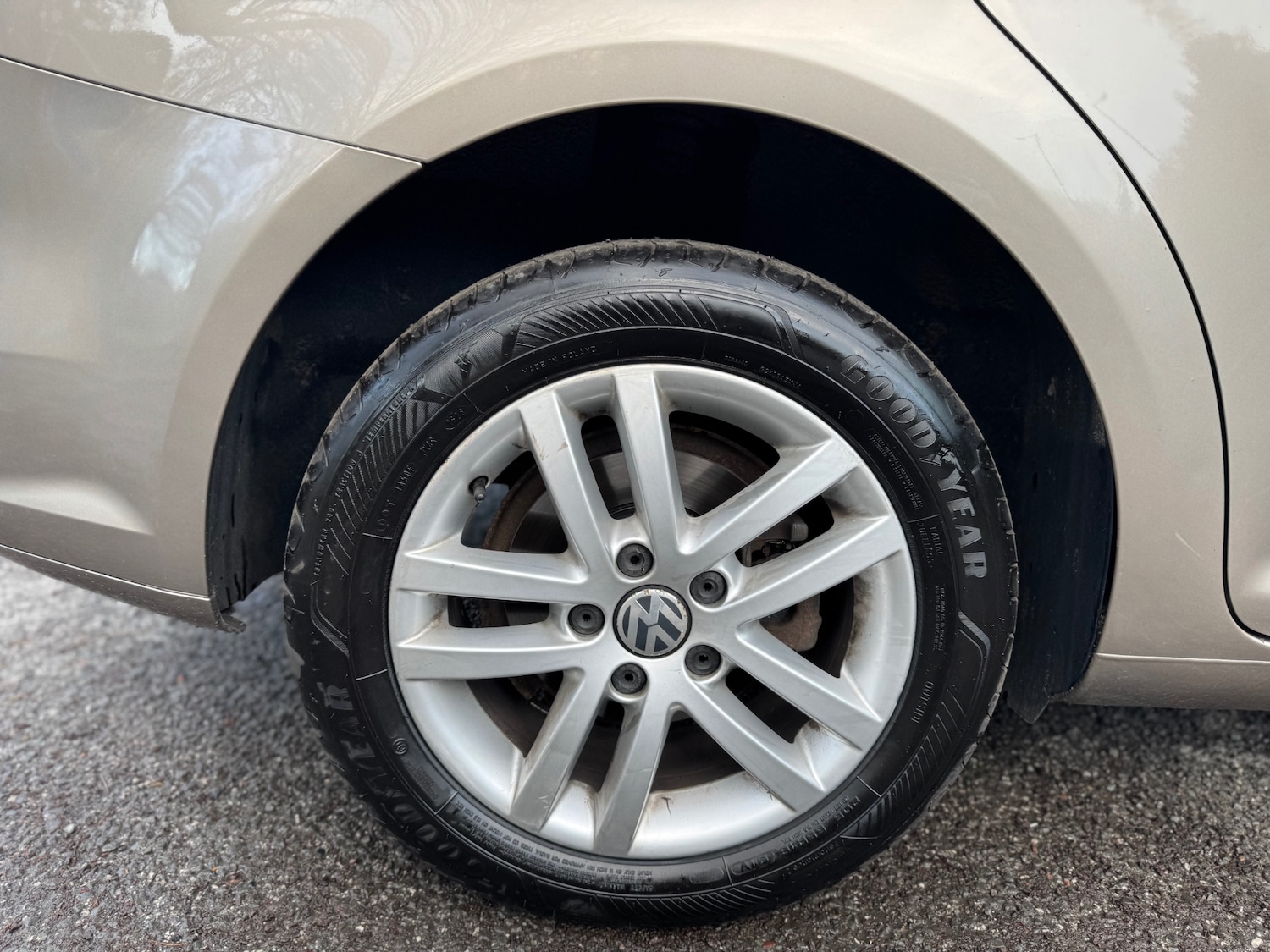 Used Volkswagen Touran 2014 for sale - 77659998: Photo 43