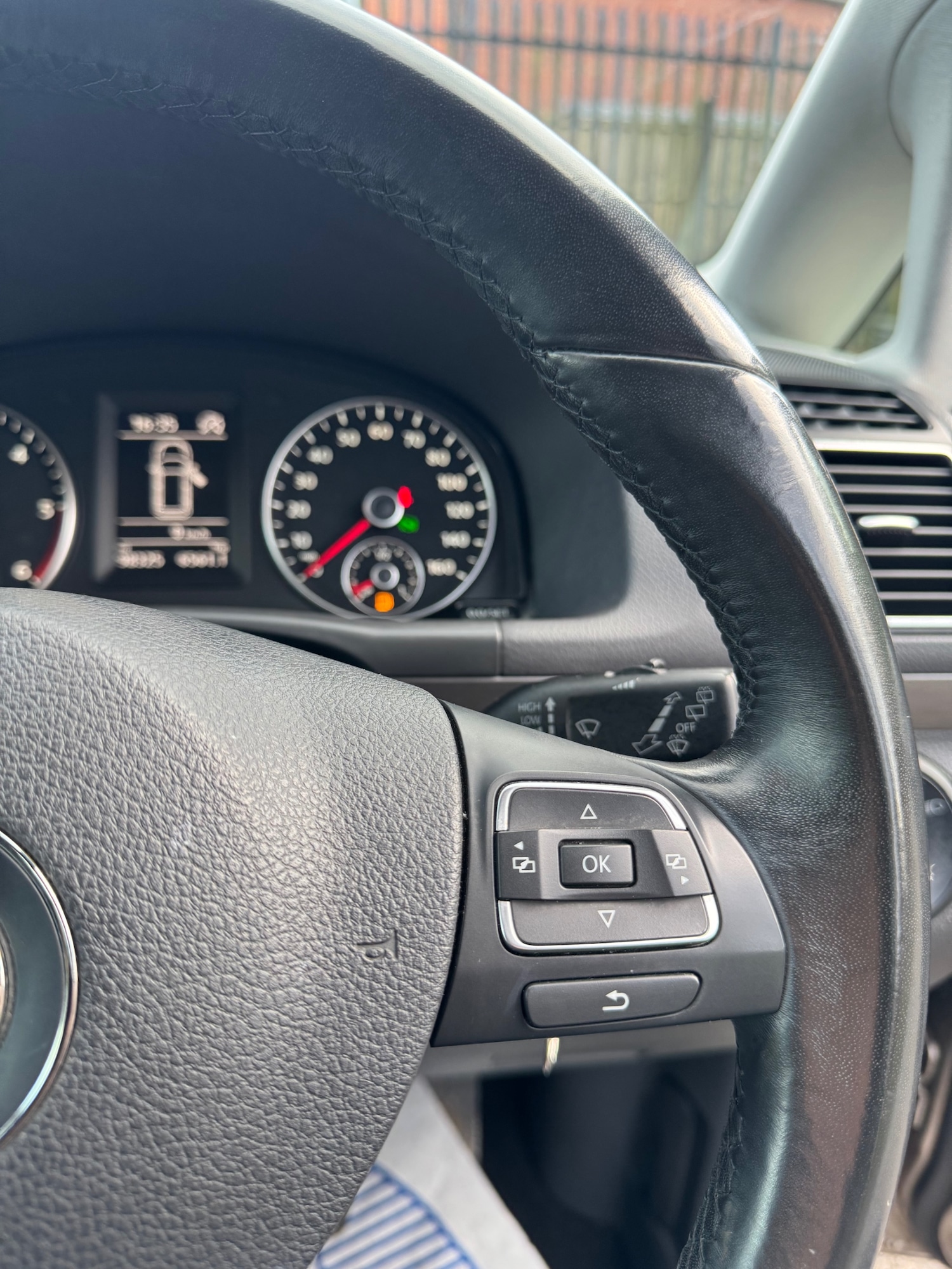 Used Volkswagen Touran 2014 for sale - 77659998: Photo 49