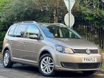 Used Volkswagen Touran 2014 for sale - 77659998: Photo