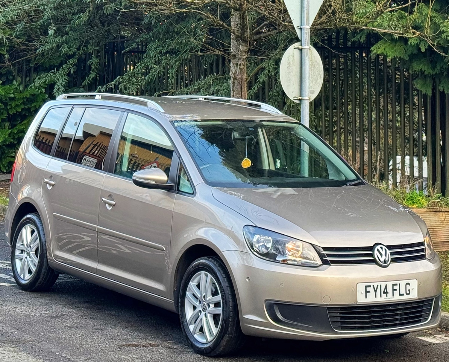 Used Volkswagen Touran 2014 for sale - 77659998: Photo 5