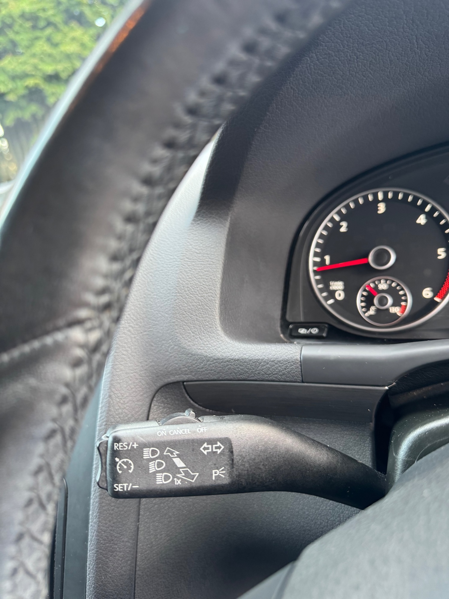 Used Volkswagen Touran 2014 for sale - 77659998: Photo 50