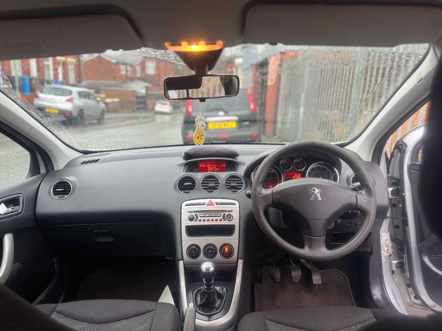 Used Peugeot 308 2011 for sale - 77632725: Photo 19