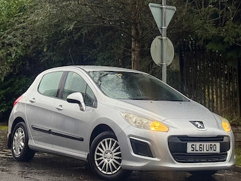 Used Peugeot 308 2011 for sale - 77632725: Photo