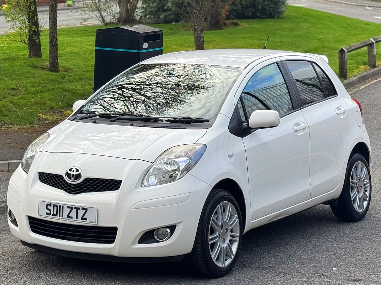 Used Toyota Yaris 2011 for sale - 78212118: Photo 17