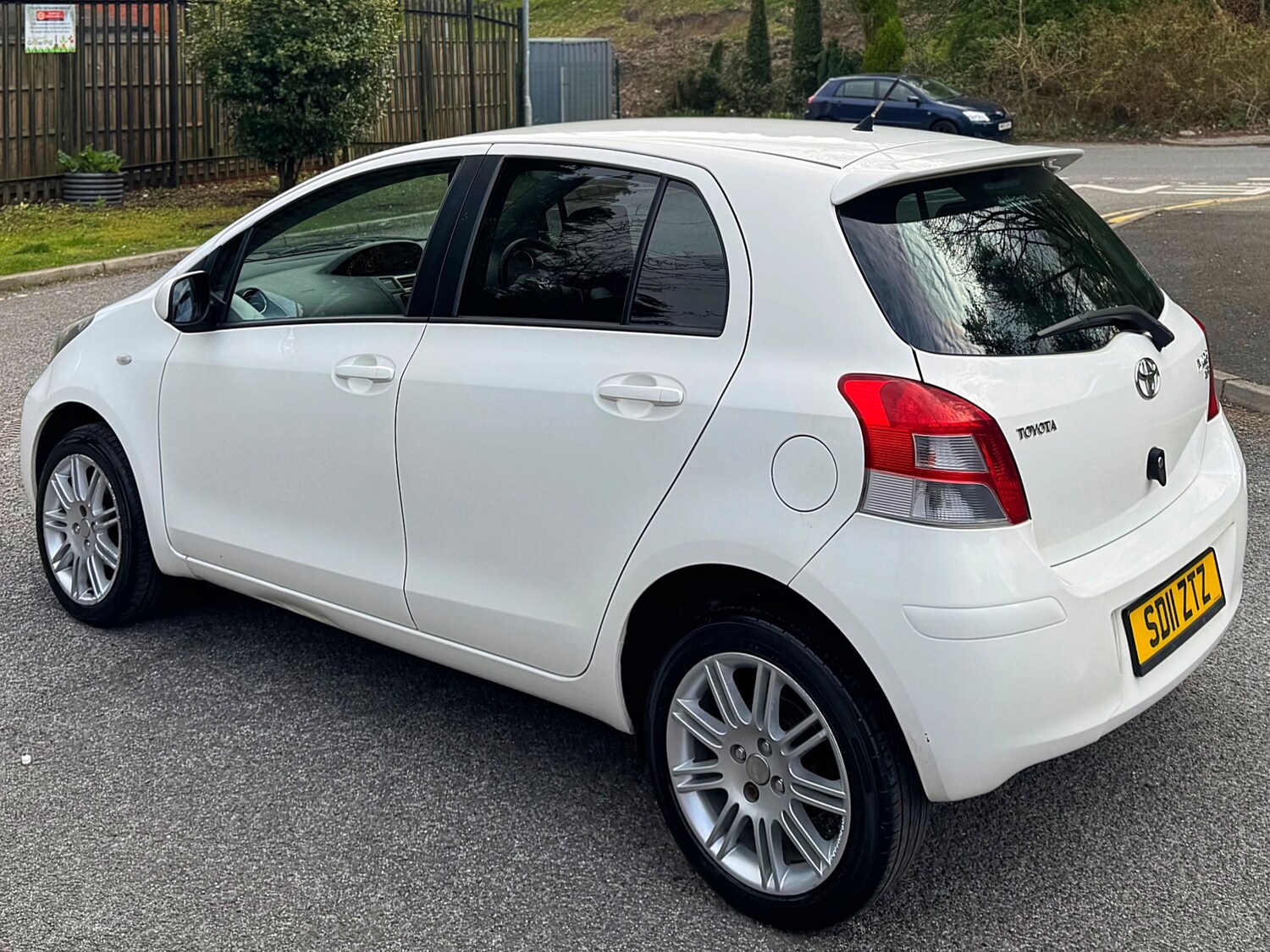 Used Toyota Yaris 2011 for sale - 78212118: Photo 29