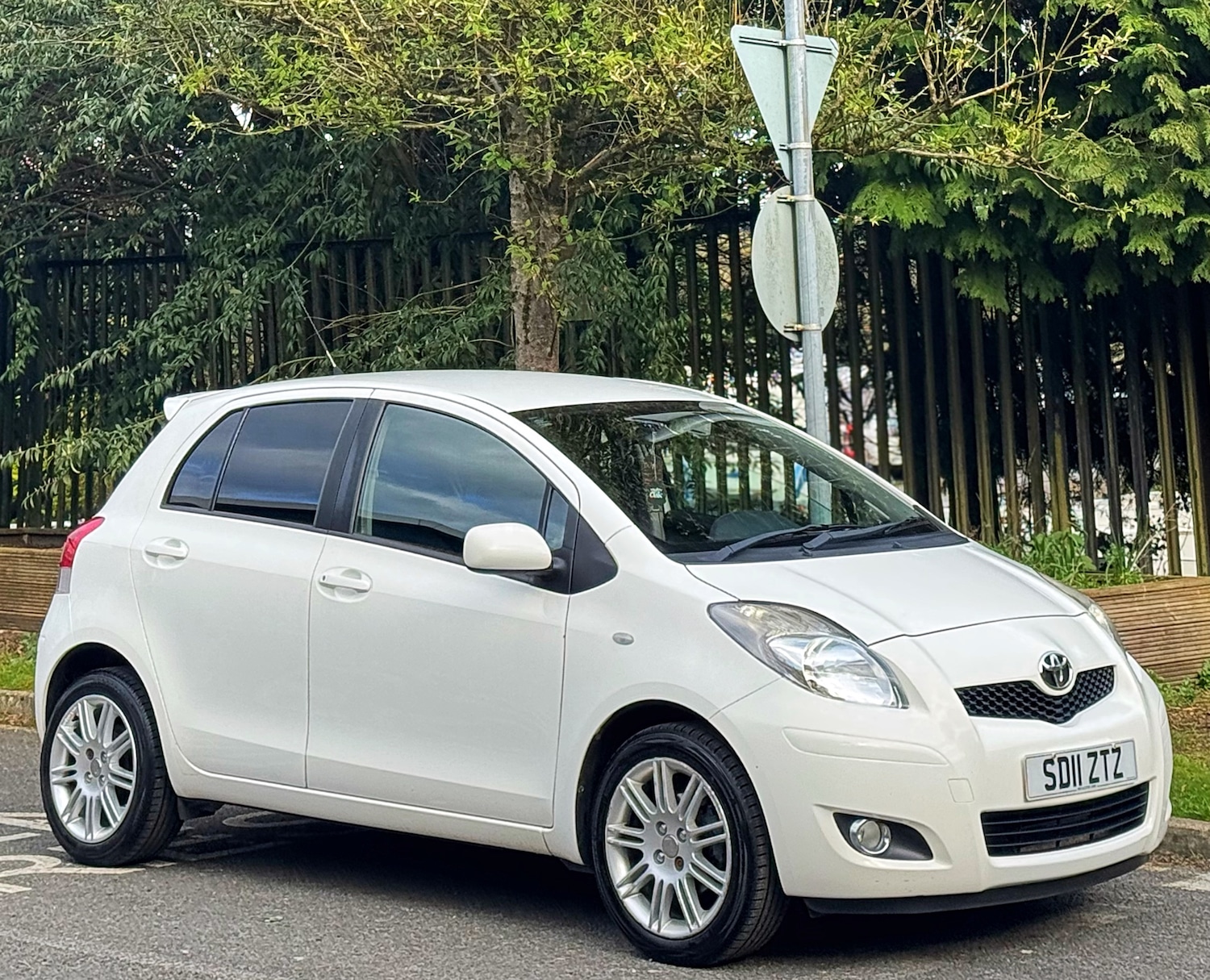 Used Toyota Yaris 2011 for sale - 78212118: Photo 9