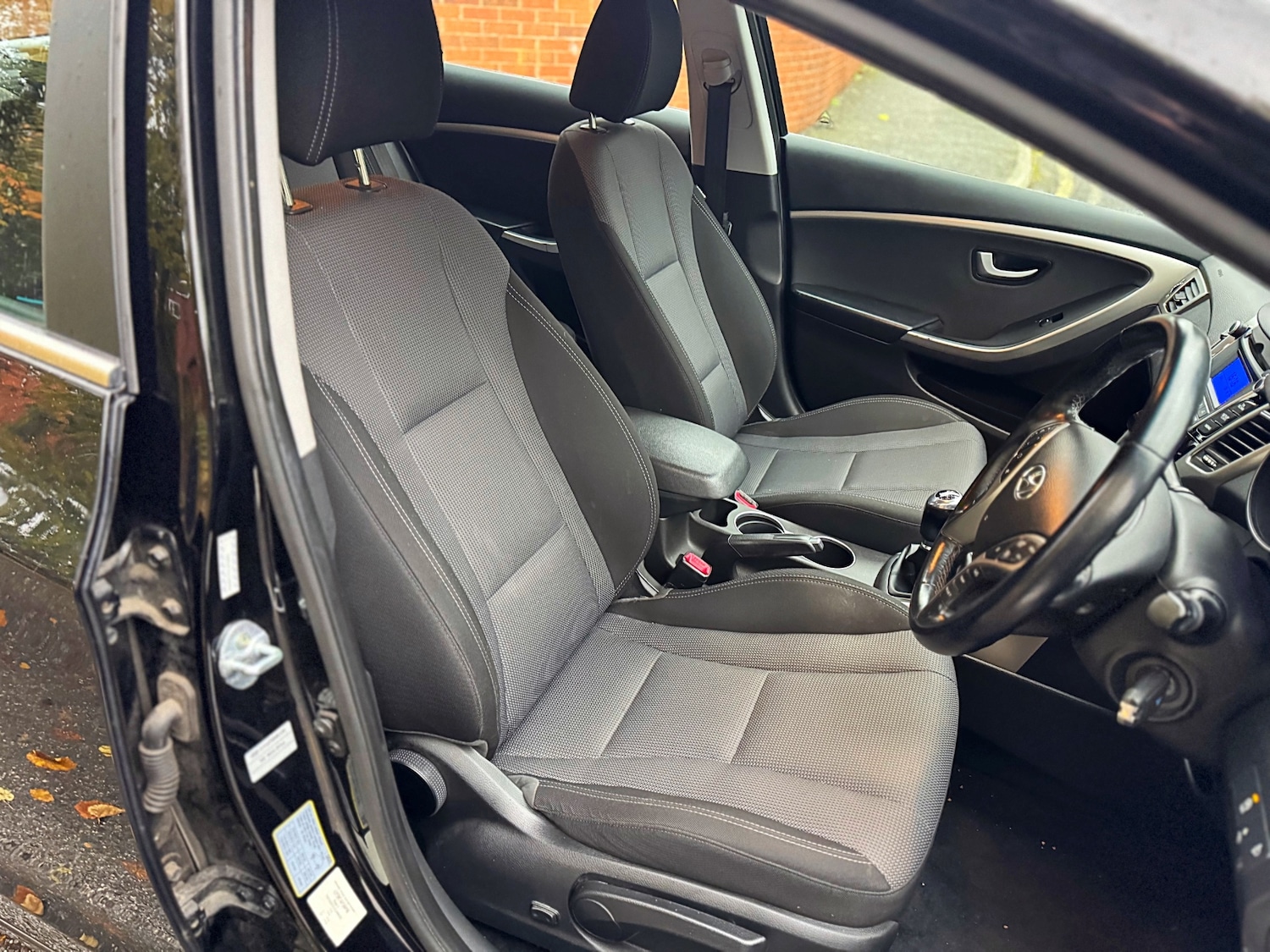 Used Hyundai i30 2015 for sale - 76436669: Photo 31