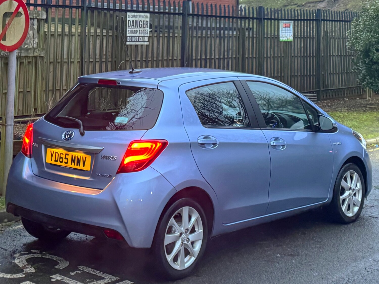 Used Toyota Yaris 2015 for sale - 77469406: Photo 22