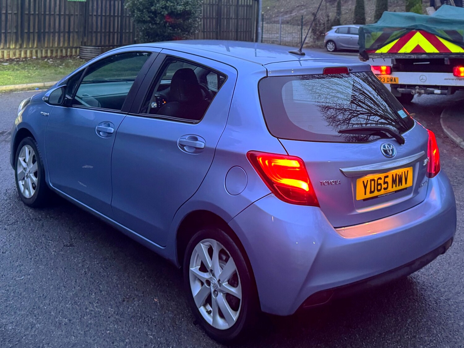 Used Toyota Yaris 2015 for sale - 77469406: Photo 27