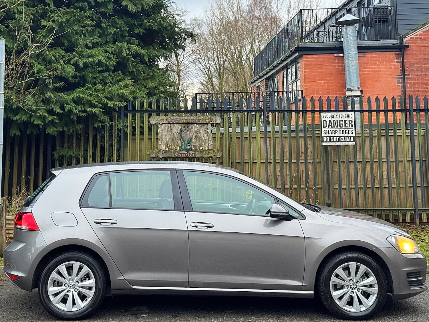 Used Volkswagen Golf 2014 for sale - 77560095: Photo 21