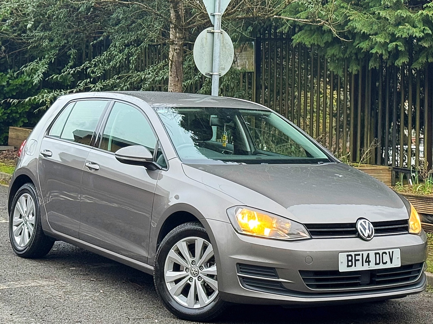 Used Volkswagen Golf 2014 for sale - 77560095: Photo 3