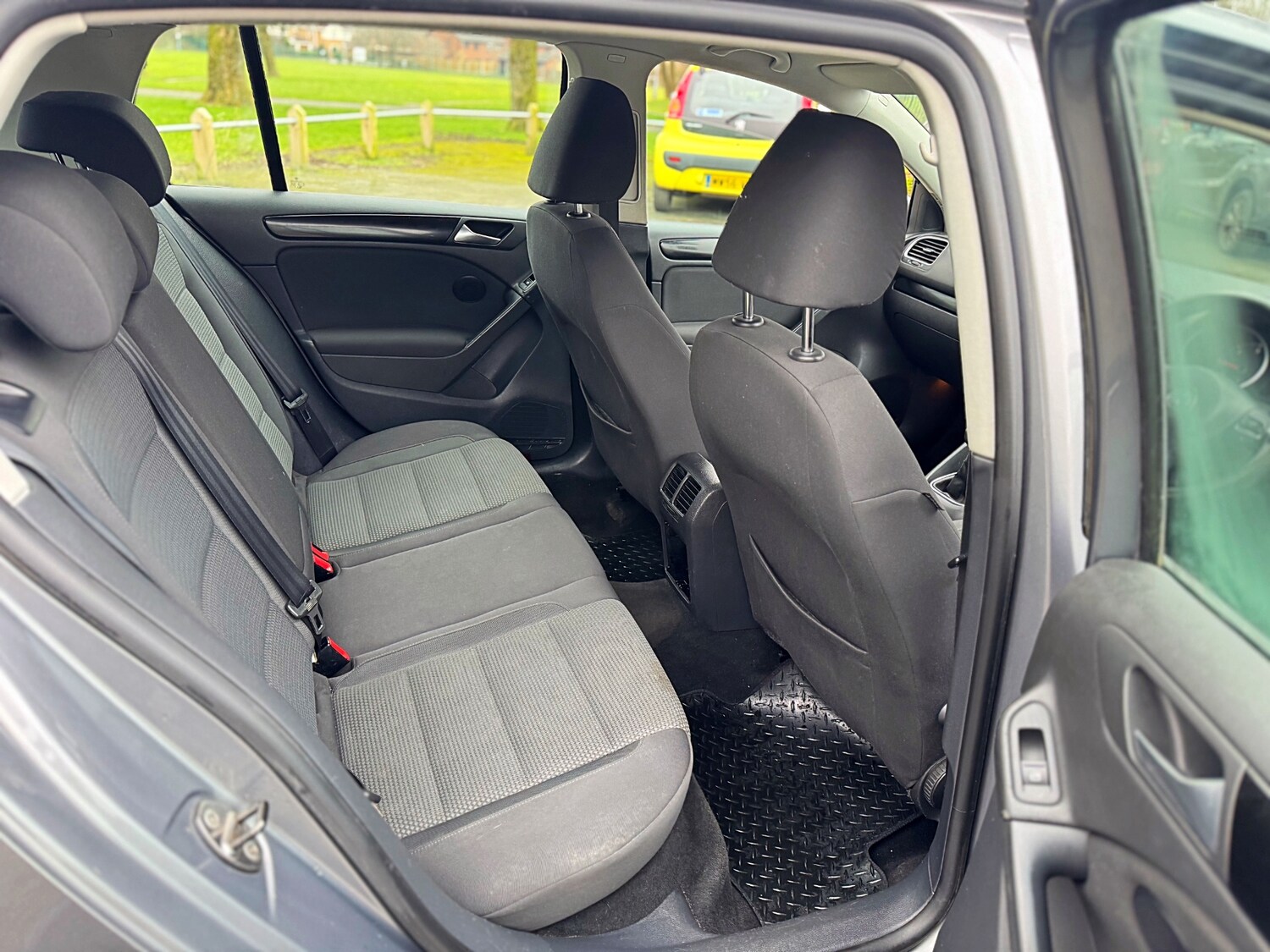 Used Volkswagen Golf 2011 for sale - 77424525: Photo 16