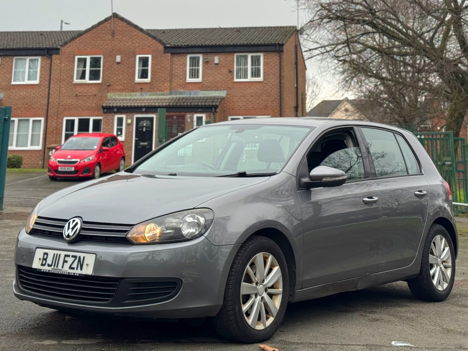 Used Volkswagen Golf 2011 for sale - 77424525: Photo 8