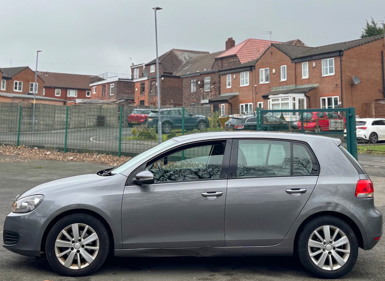 Used Volkswagen Golf 2011 for sale - 77424525: Photo 9