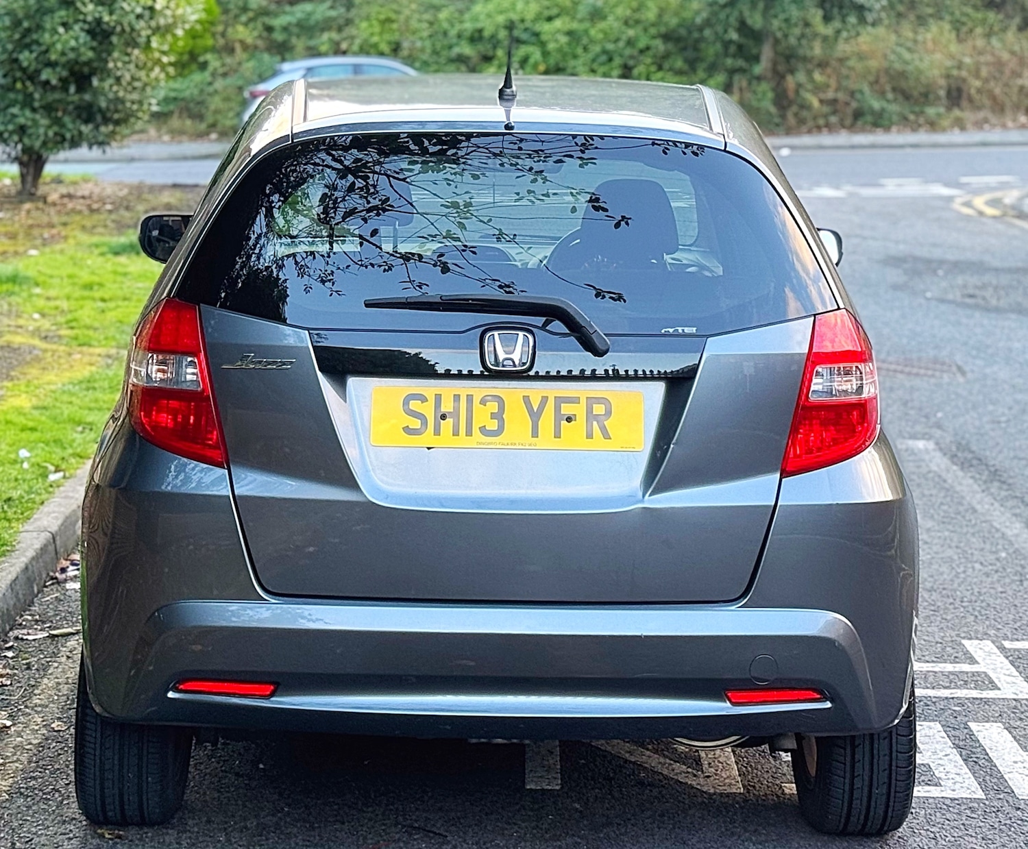 Used Honda Jazz 2013 for sale - 76102209: Photo 23