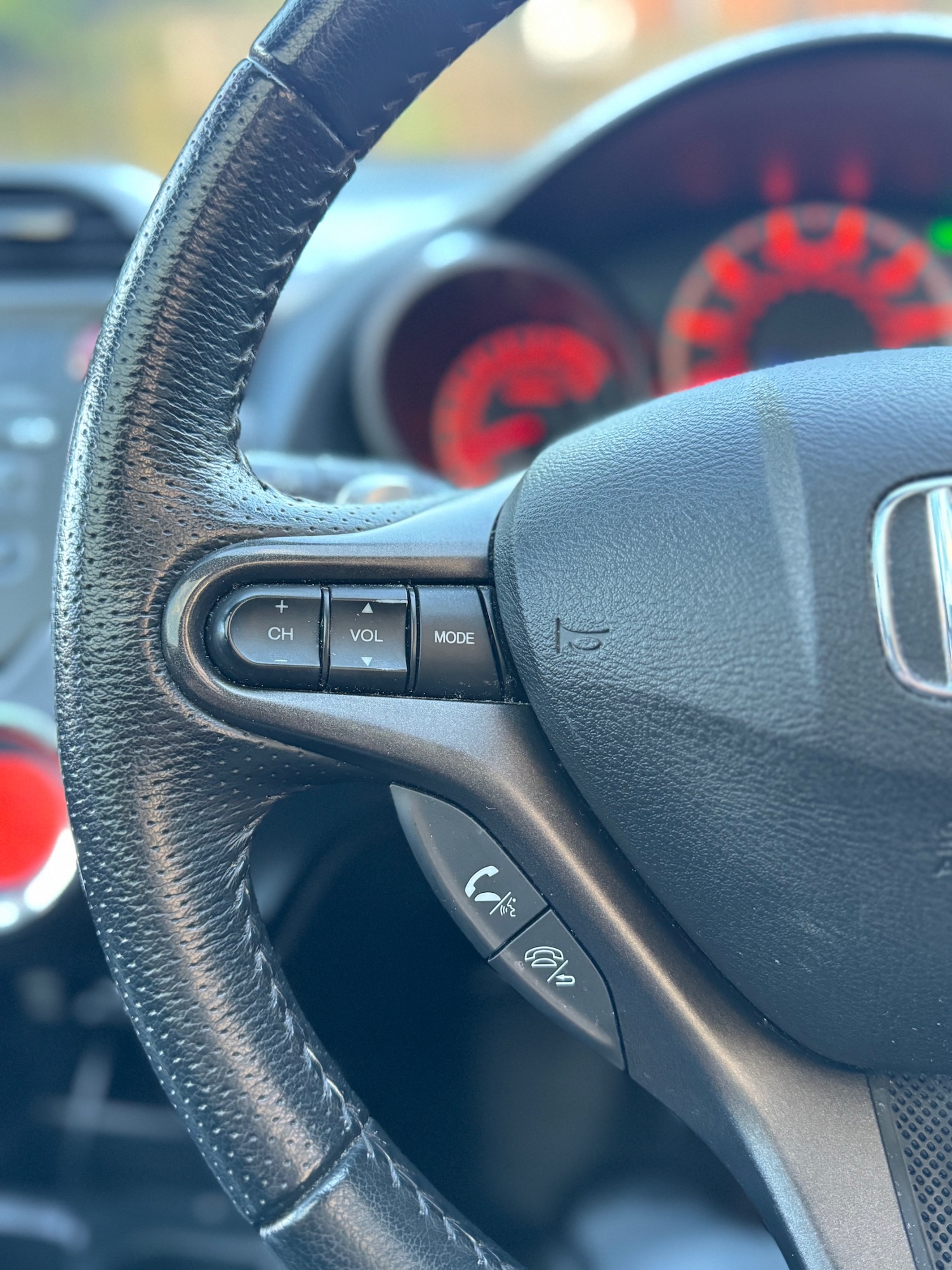 Used Honda Jazz 2013 for sale - 76102209: Photo 46