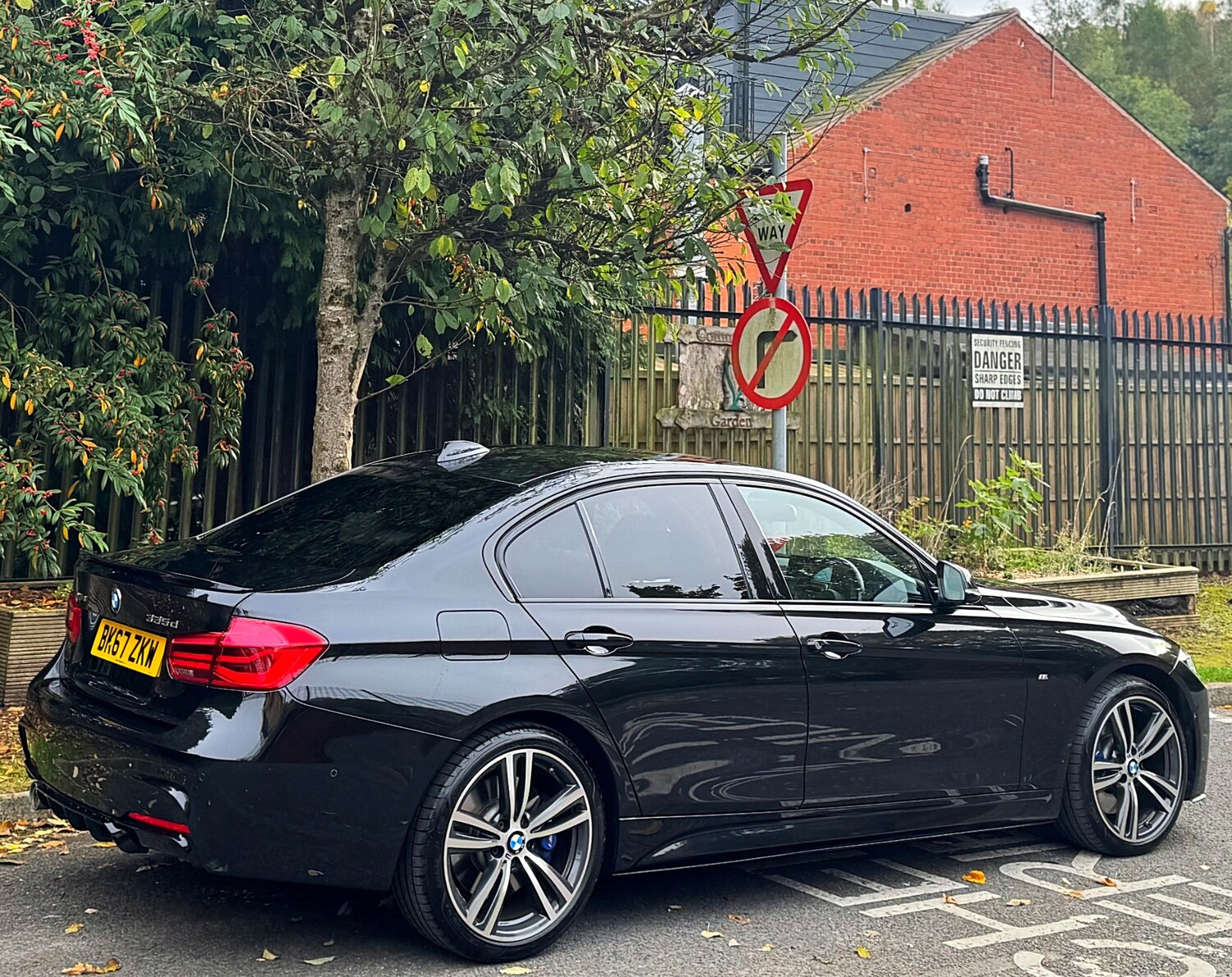 Used BMW 3 Series 2017 for sale - 76314134: Photo 25