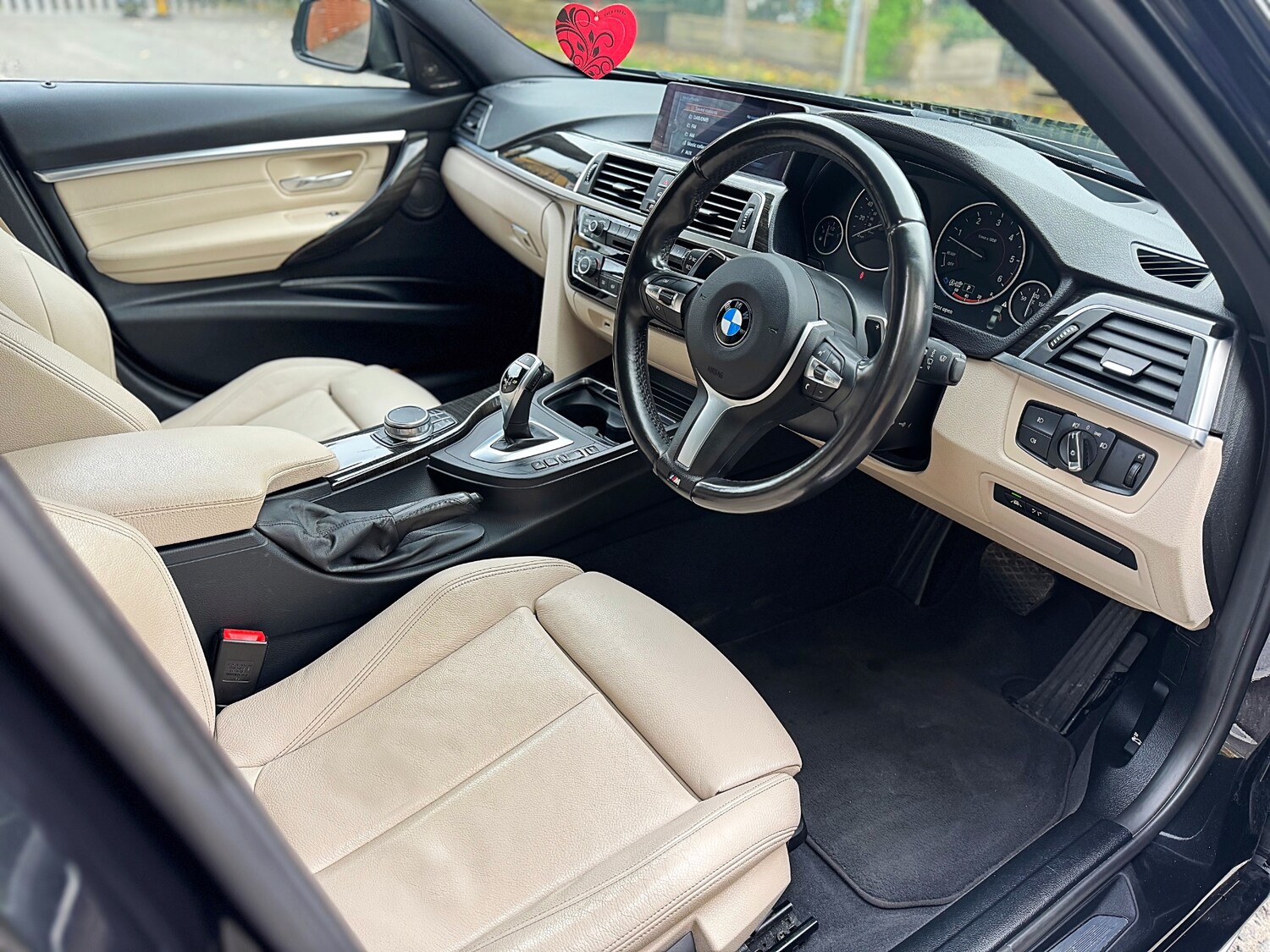 Used BMW 3 Series 2017 for sale - 76314134: Photo 33