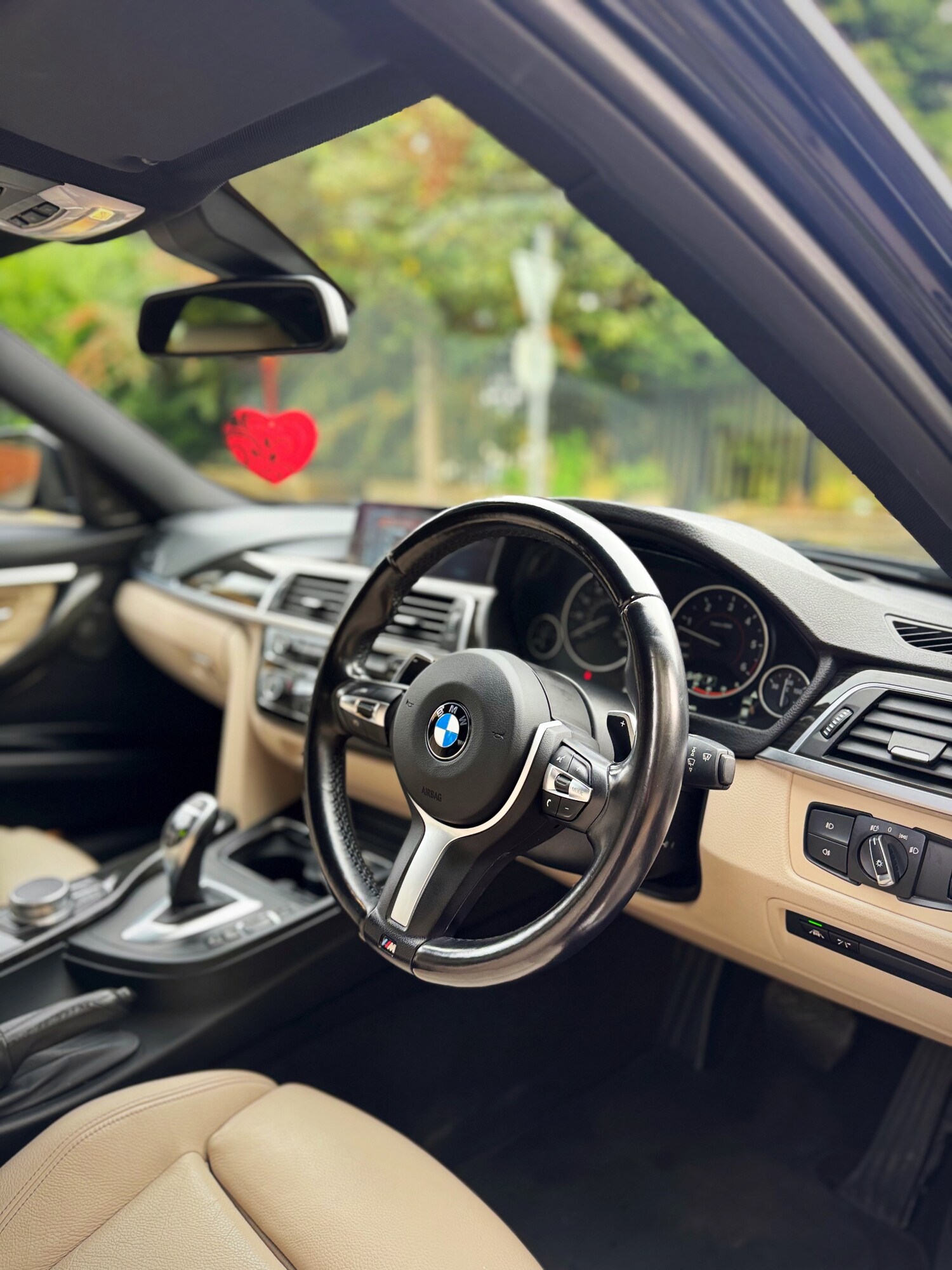 Used BMW 3 Series 2017 for sale - 76314134: Photo 37