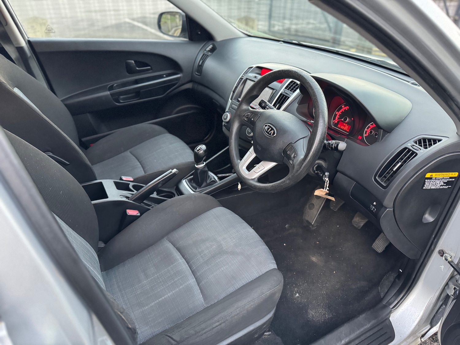 Used Kia Ceed 2010 for sale - 76610789: Photo 6