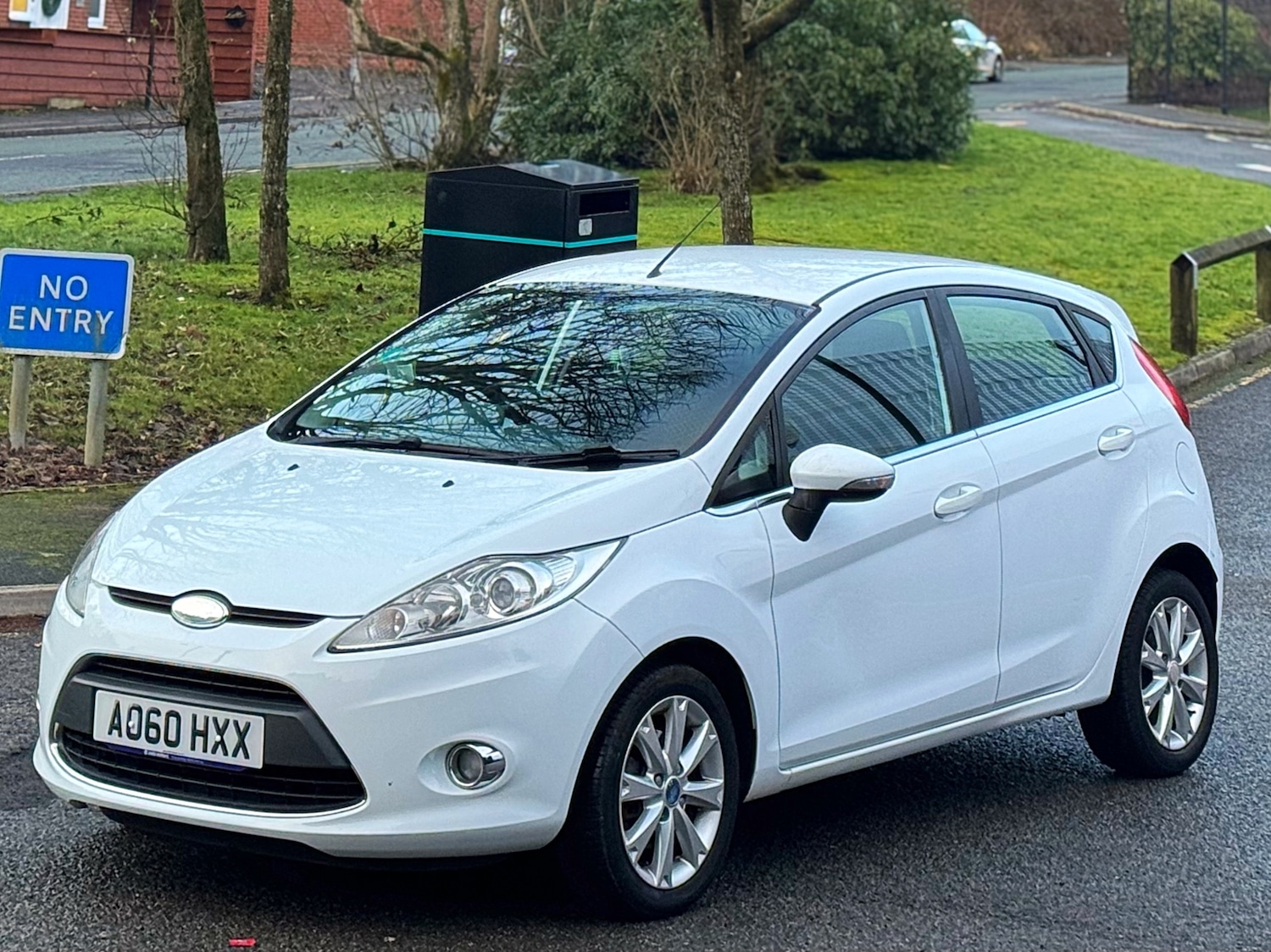 Used Ford Fiesta 2010 for sale - 77206938: Photo 15