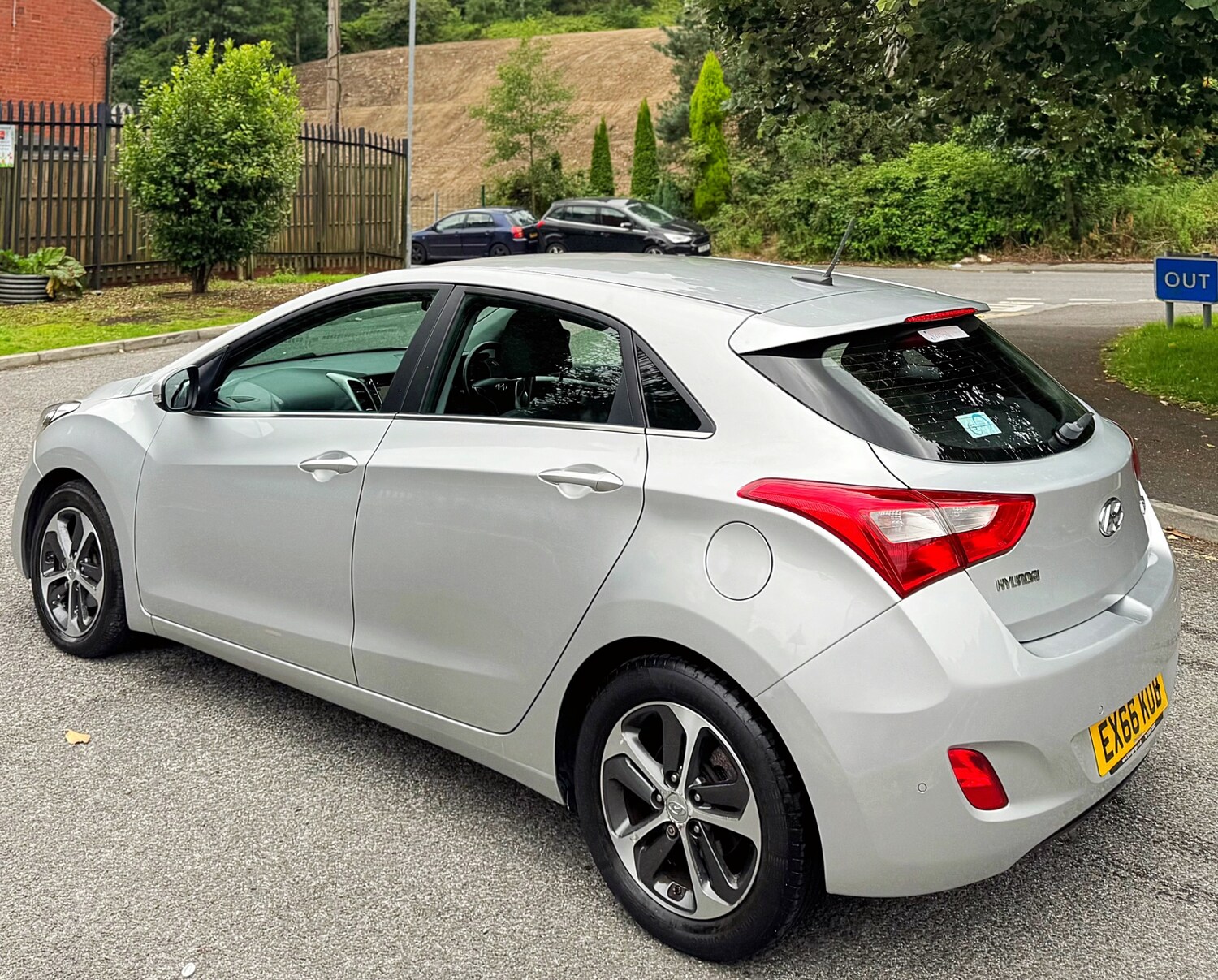 Vehicle 27
