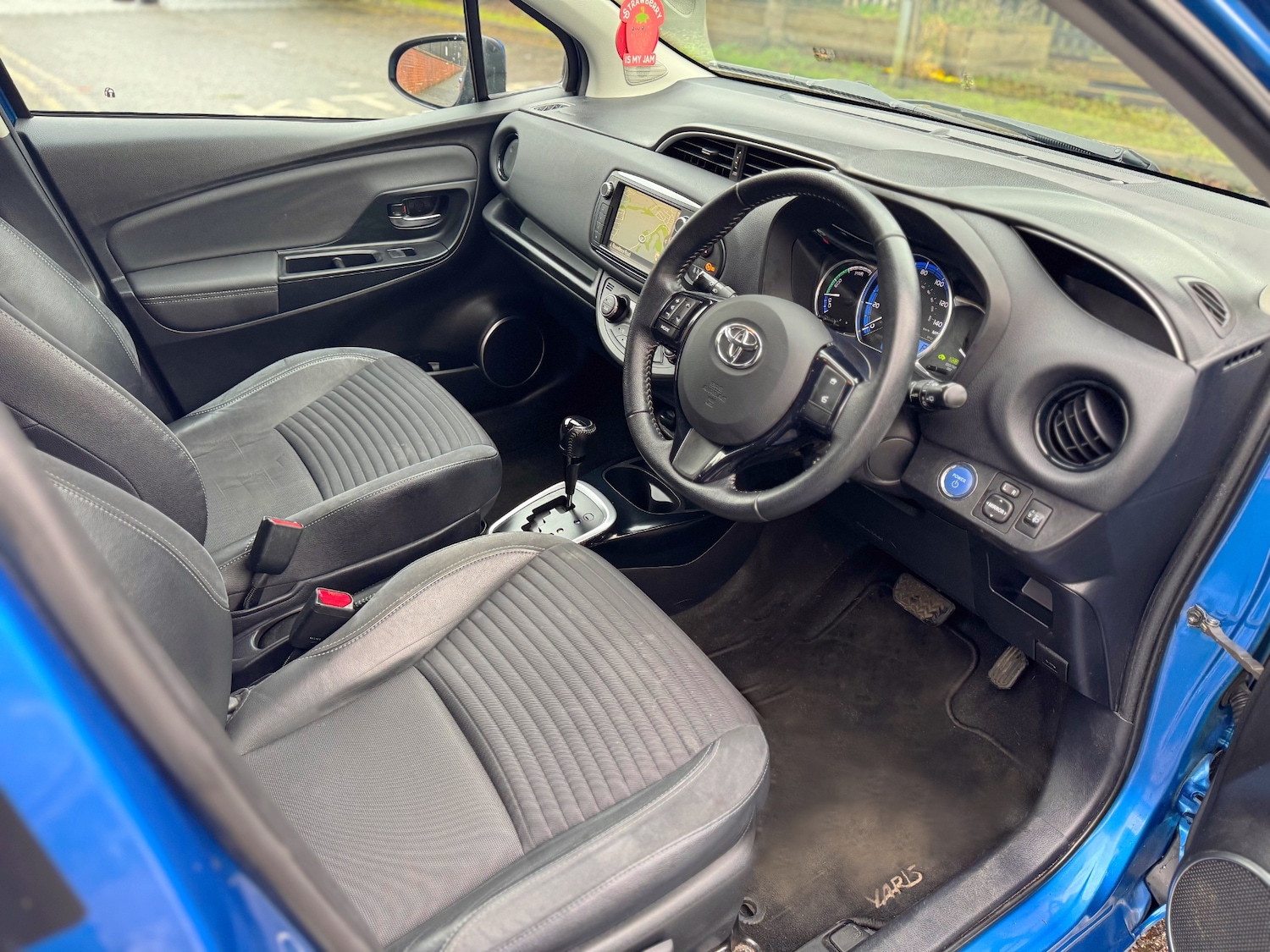 Used Toyota Yaris 2016 for sale - 77482317: Photo 29