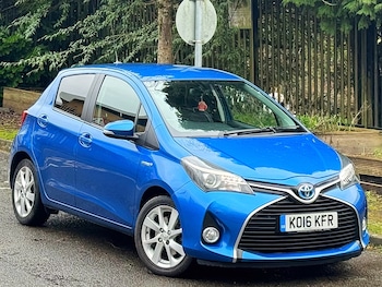 Used Toyota Yaris 2016 for sale - 77482317: Photo