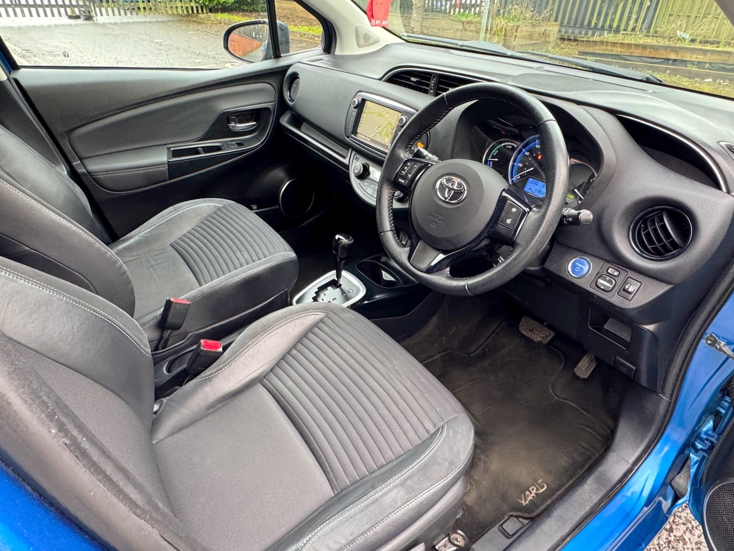 Used Toyota Yaris 2016 for sale - 77482317: Photo 30