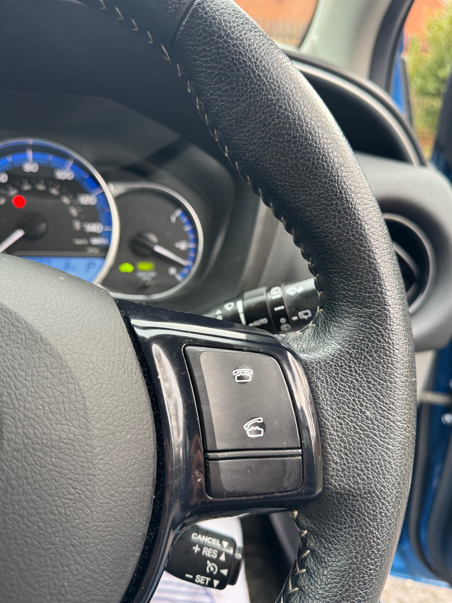 Used Toyota Yaris 2016 for sale - 77482317: Photo 47