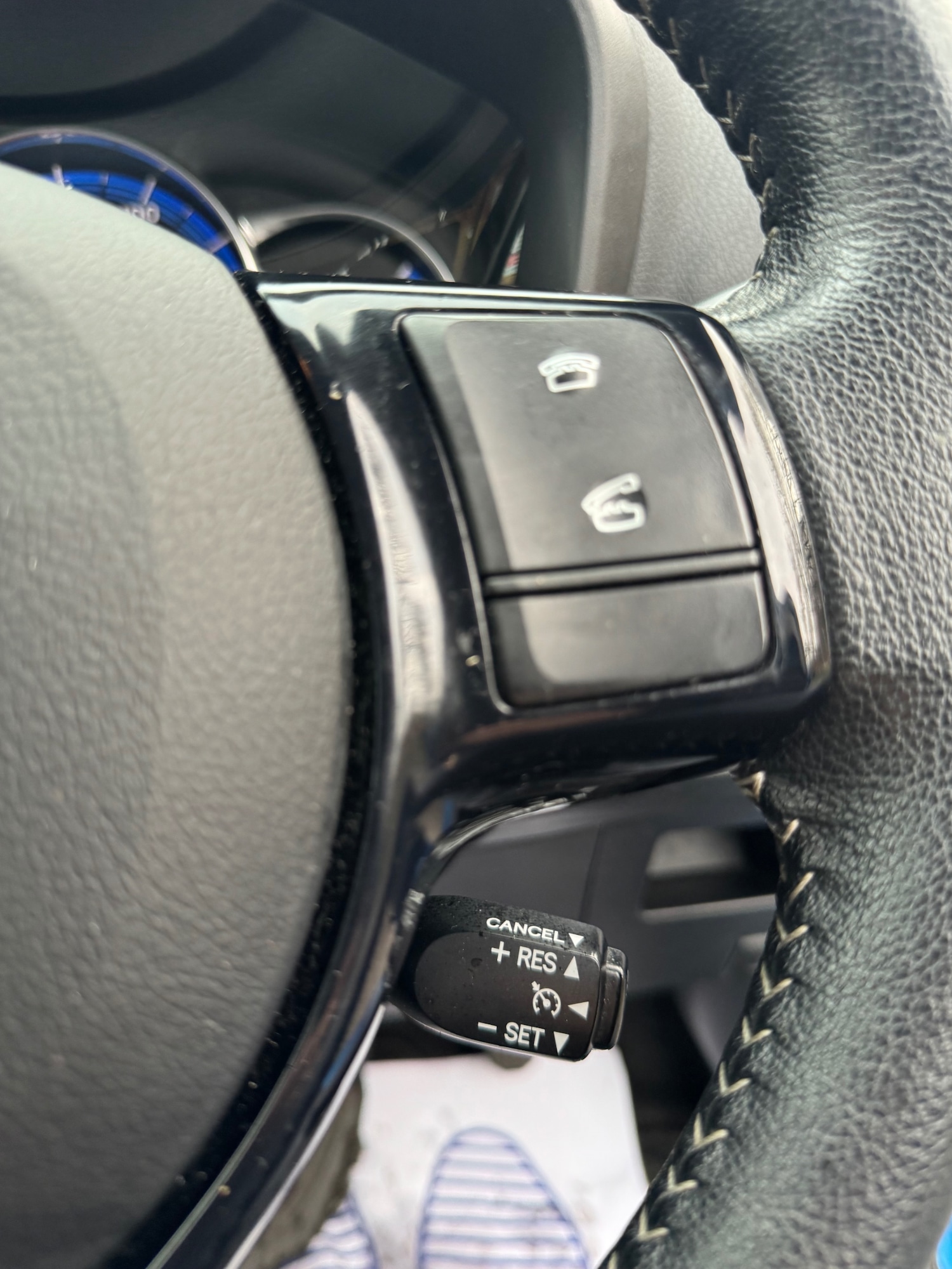 Used Toyota Yaris 2016 for sale - 77482317: Photo 48