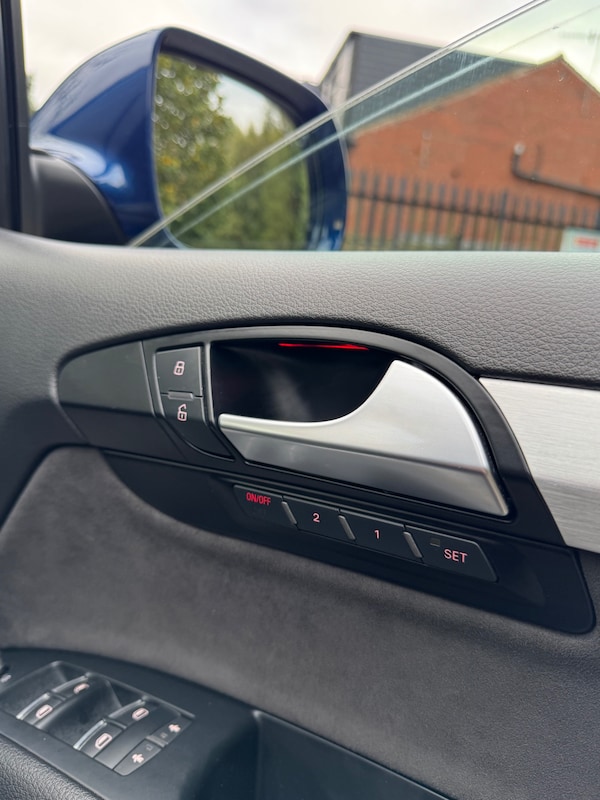 Used Audi Q7 2014 for sale - 76212125: Photo 48