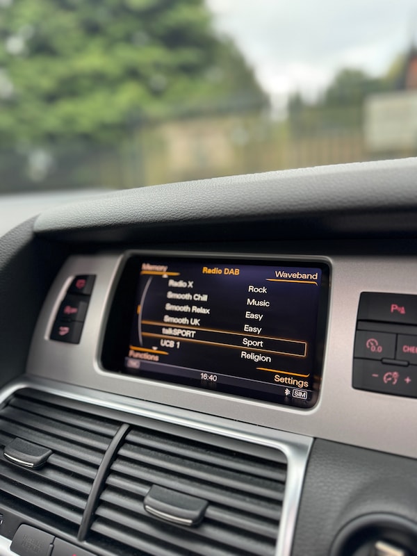 Used Audi Q7 2014 for sale - 76212125: Photo 62