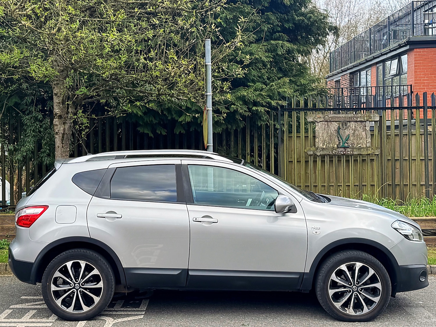 Used Nissan Qashqai 2011 for sale - 78213871: Photo 18