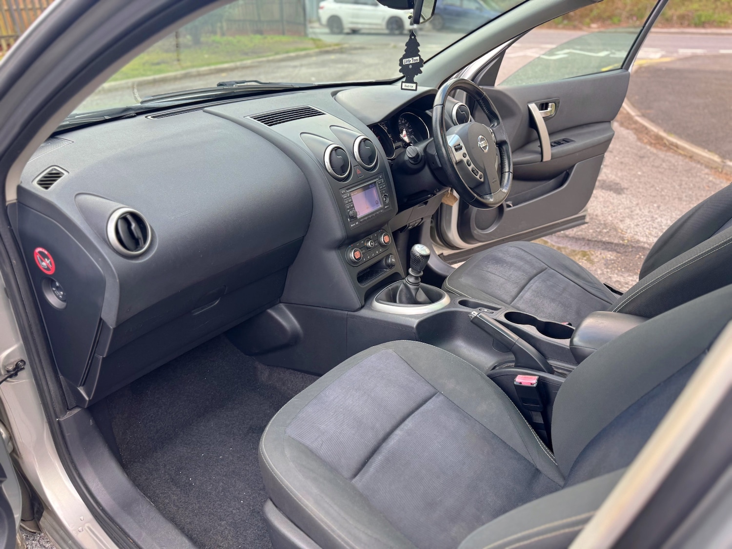 Used Nissan Qashqai 2011 for sale - 78213871: Photo 32