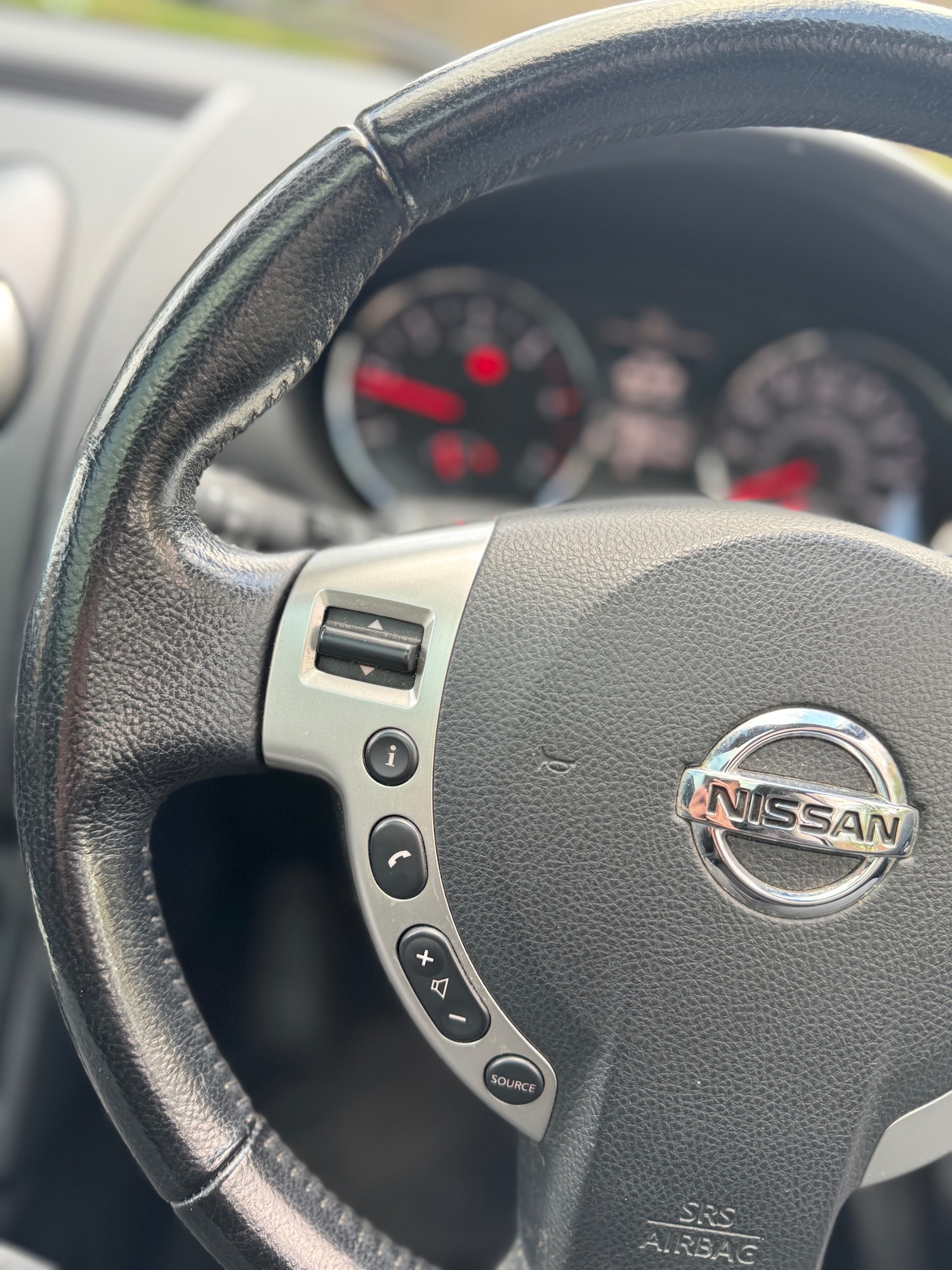 Used Nissan Qashqai 2011 for sale - 78213871: Photo 43