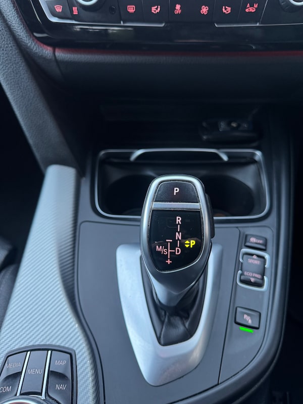 Used BMW 3 Series 2018 for sale - 76041641: Photo 62