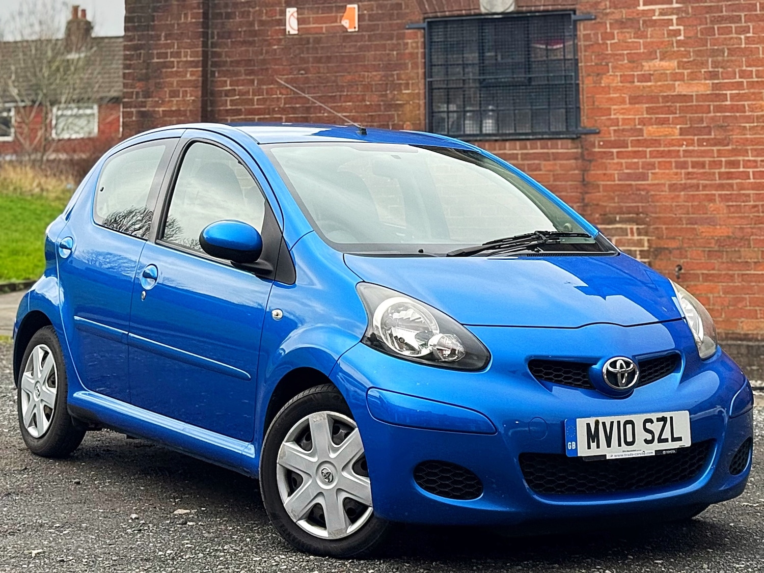 Used Toyota AYGO 2010 for sale - 77506503: Photo 2